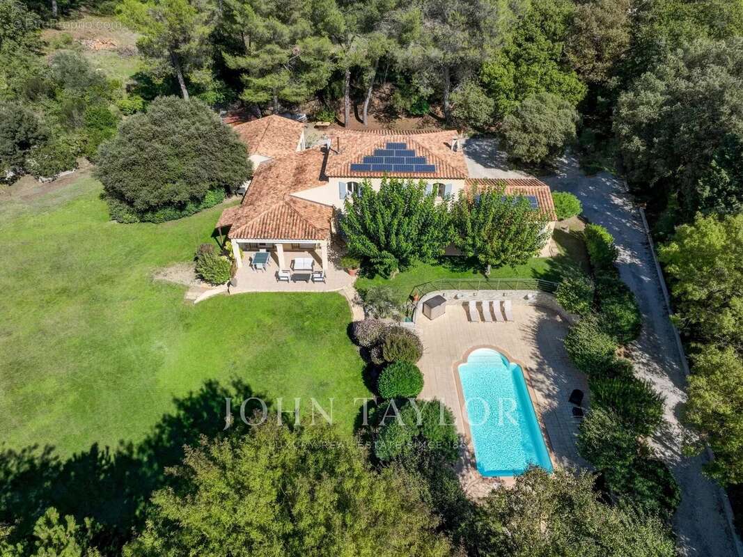 Maison à AIX-EN-PROVENCE