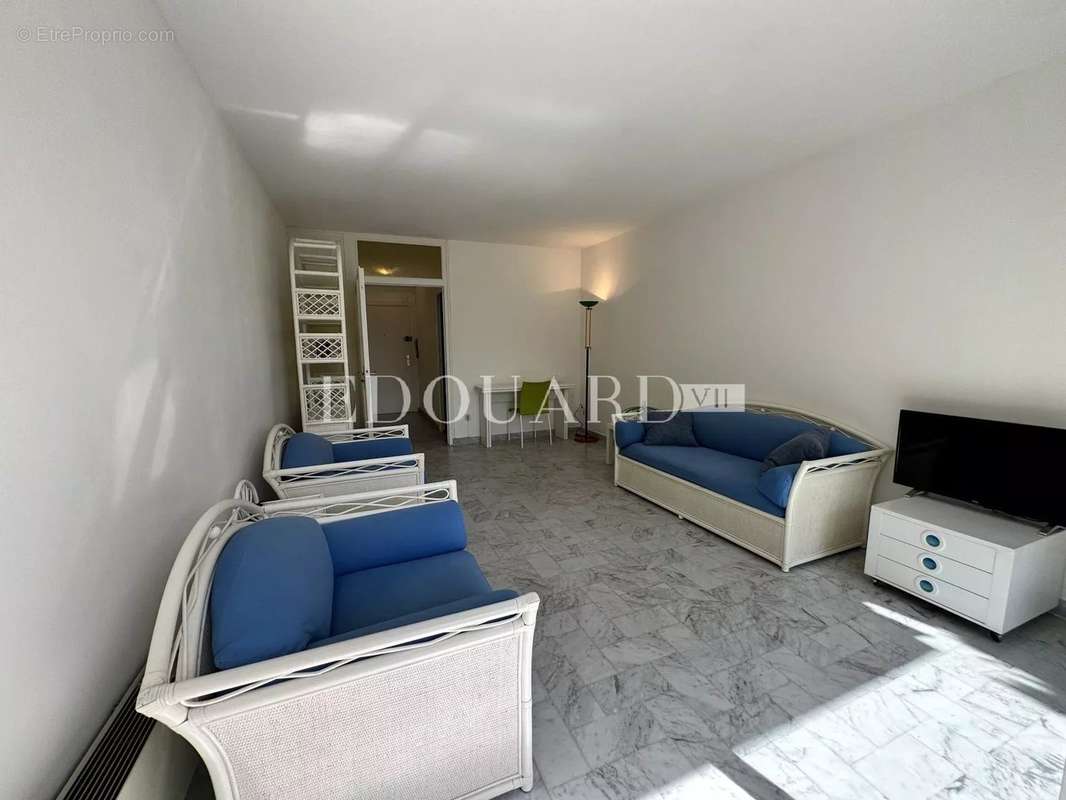Appartement à ROQUEBRUNE-CAP-MARTIN