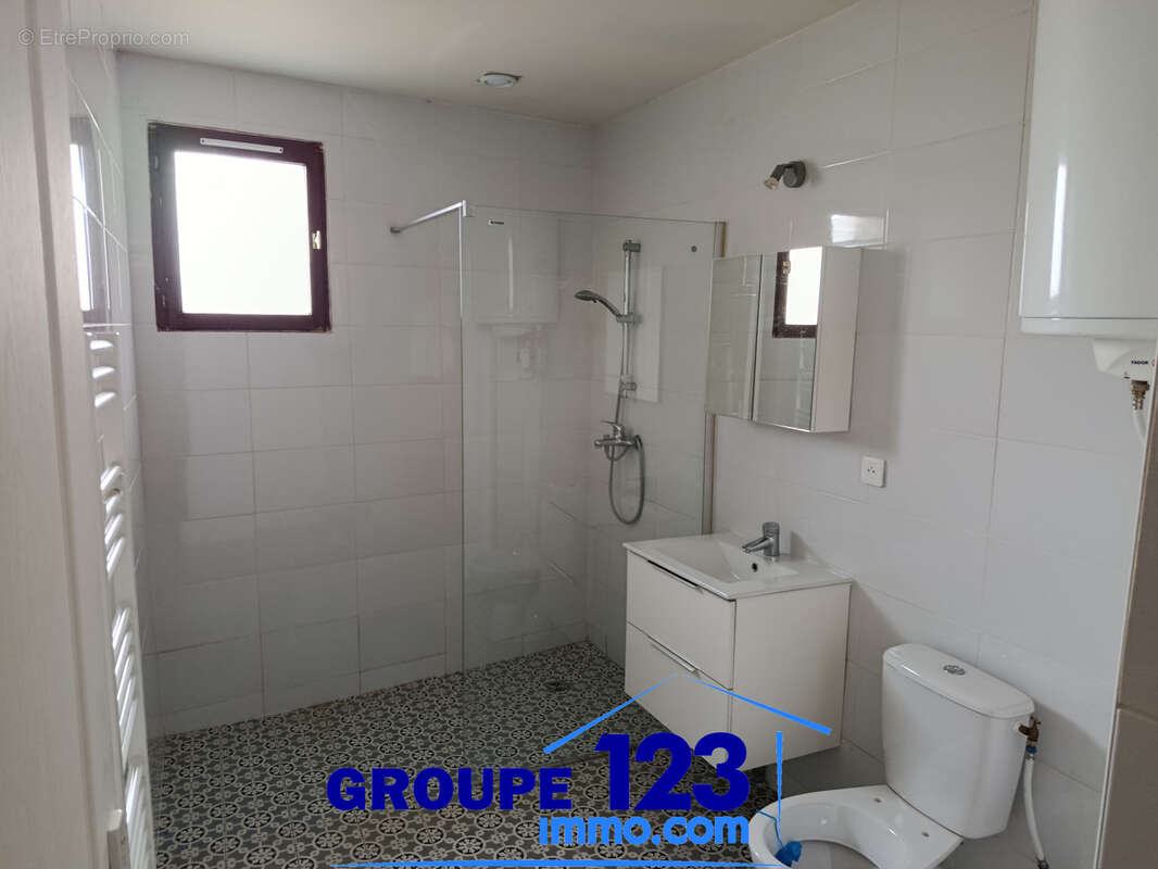 Appartement à SENAN