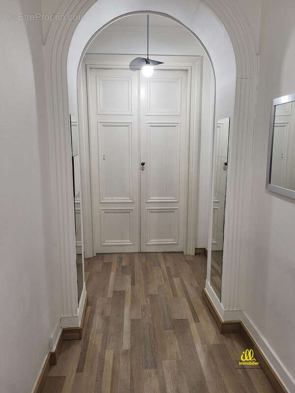 Appartement à GIVET