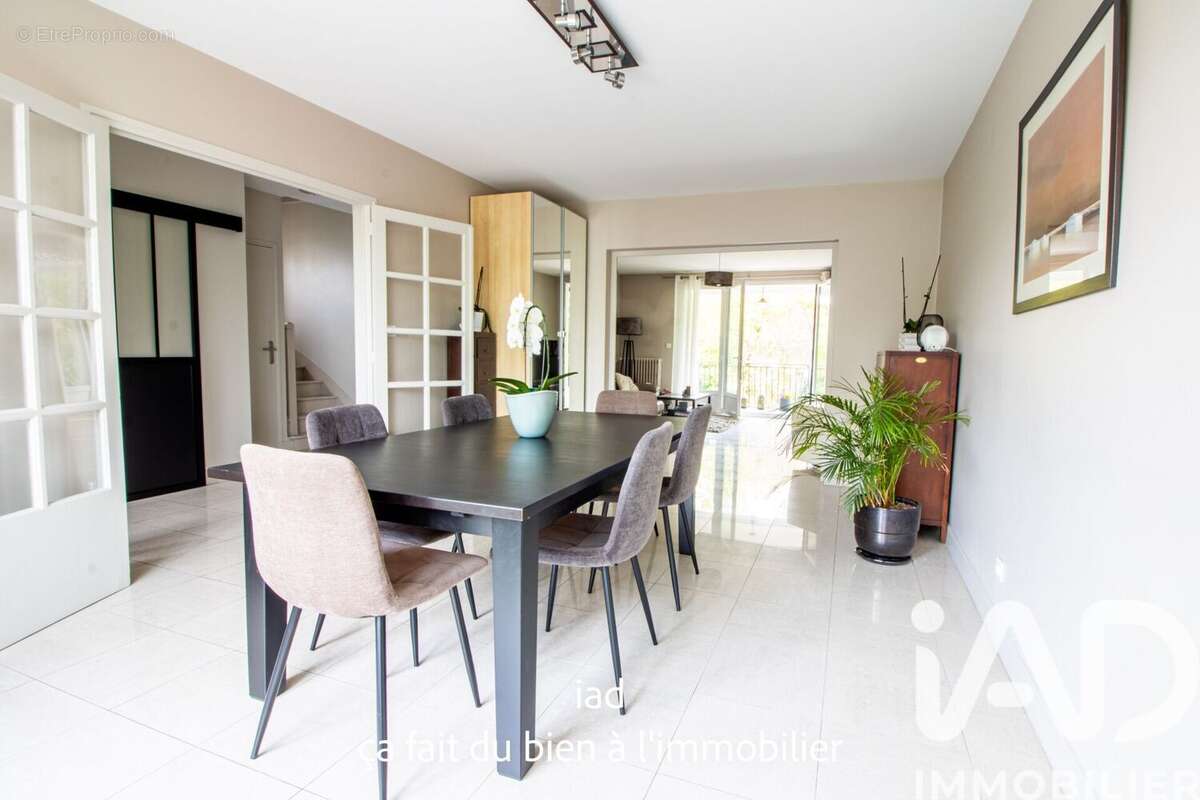 Photo 4 - Maison à RUEIL-MALMAISON