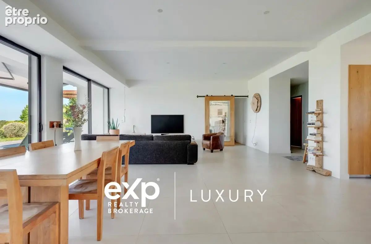 Maison 250 m² à Aix-En-Provence  - photo 3