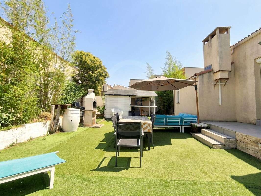 Propriété rare  880 m²  2 villas indépendantes  une propriété, deux maisons, de multiples projets de vie - photo 16