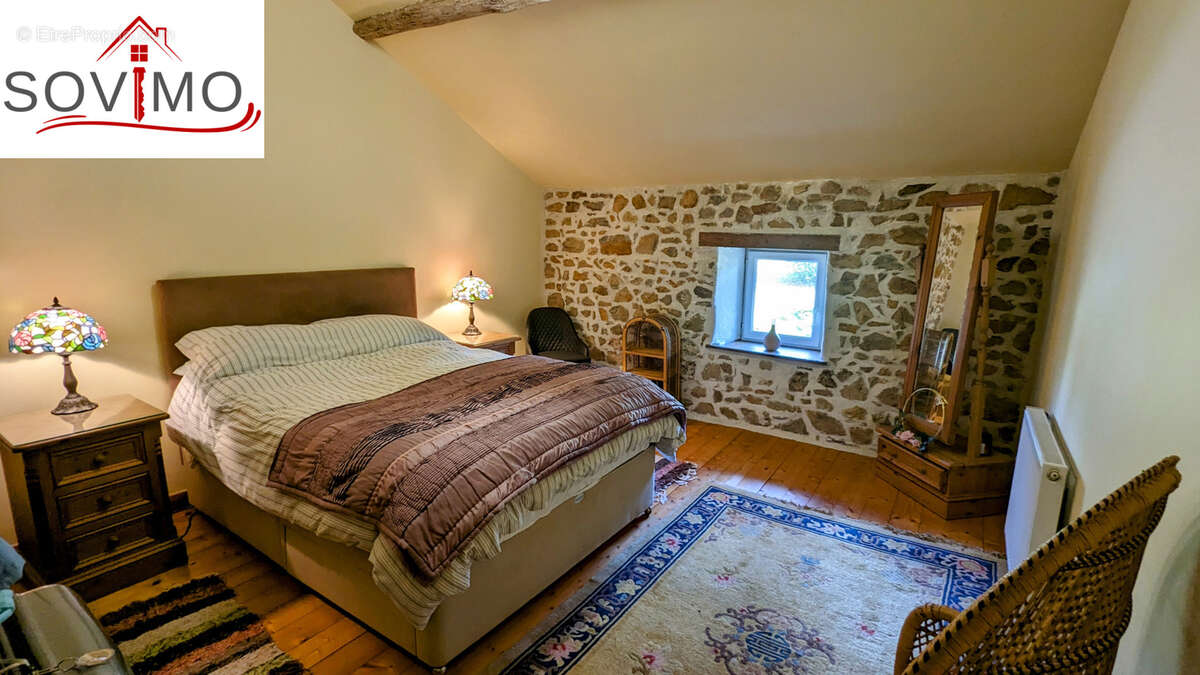 Maison à LESTERPS