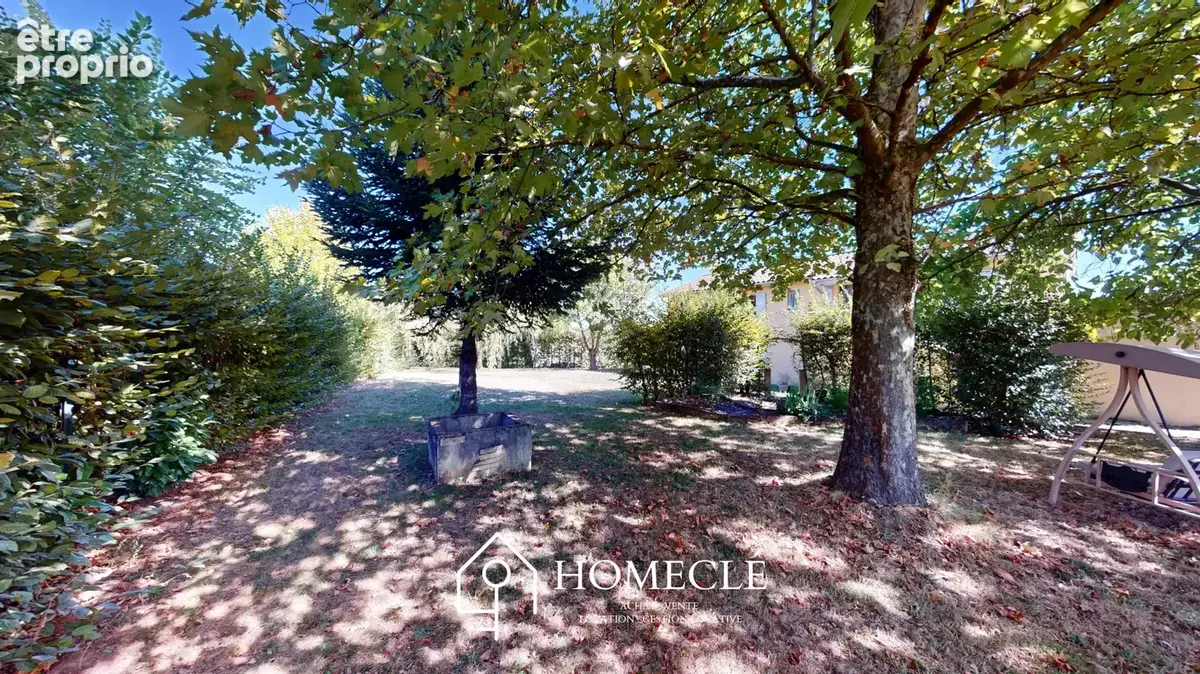 Superbe maison familiale avec terrain en plein coeur de saint georges de reneins - photo 17