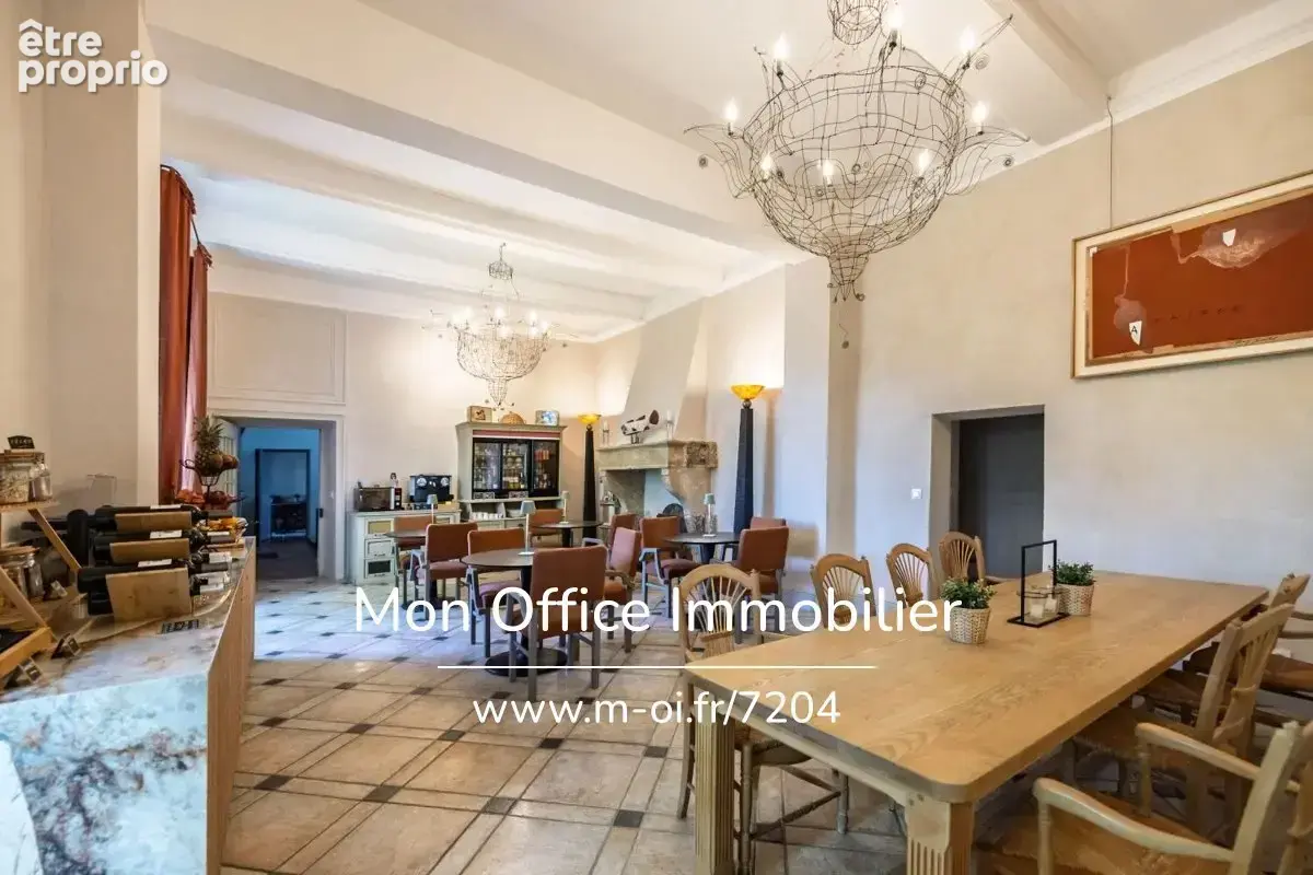 Référence : 7204-VCL - Bâtisse 17ème avec deux bastides, 5 appartements - Parc sur 1 hectare - 13 100 AIX EN PROVENCE - photo 25