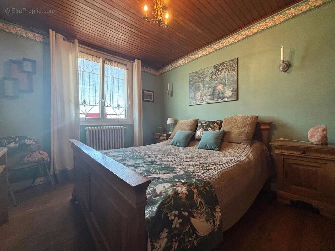 Maison à SAINTE-FOY-LA-GRANDE