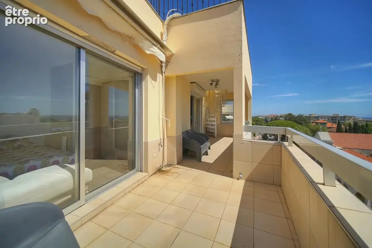 Cannes - dernier étage toit terrasse - vue mer - photo 10