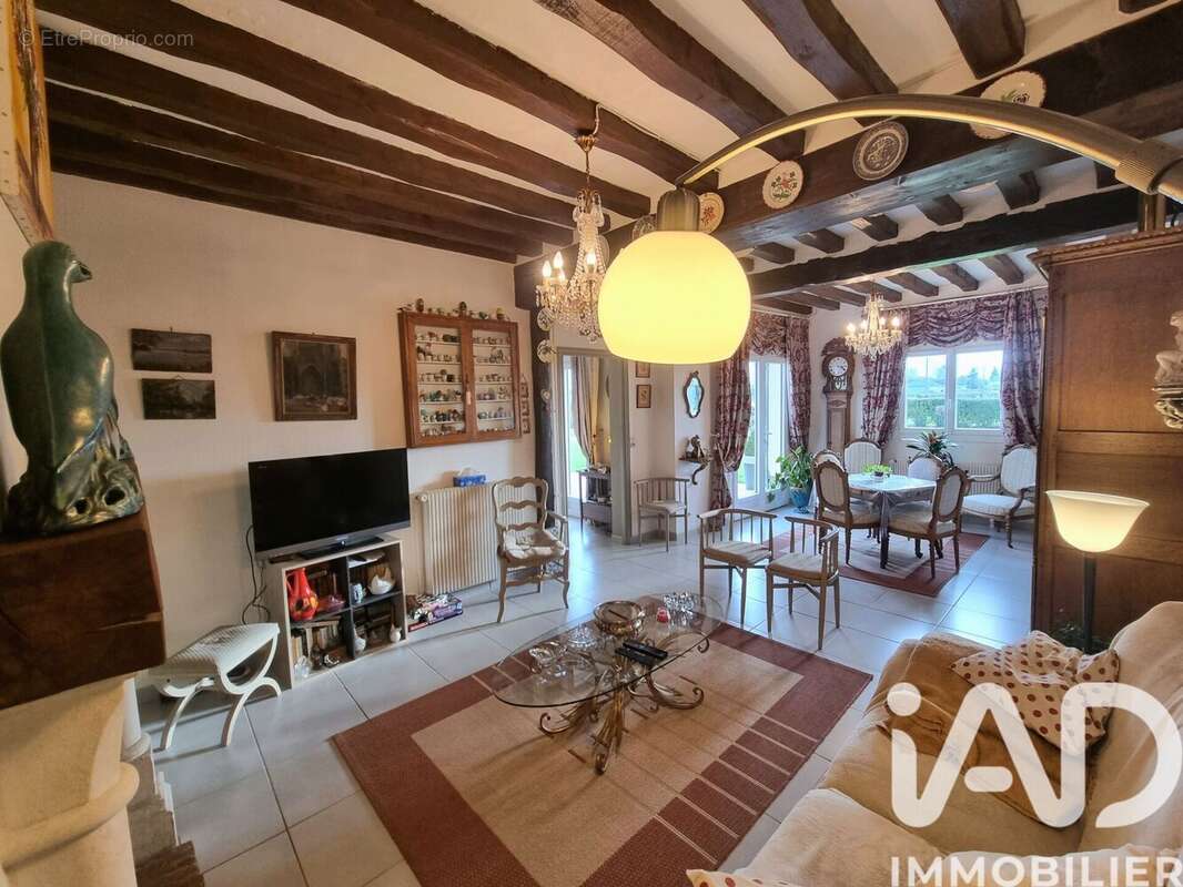 Photo 9 - Maison à BUCHY