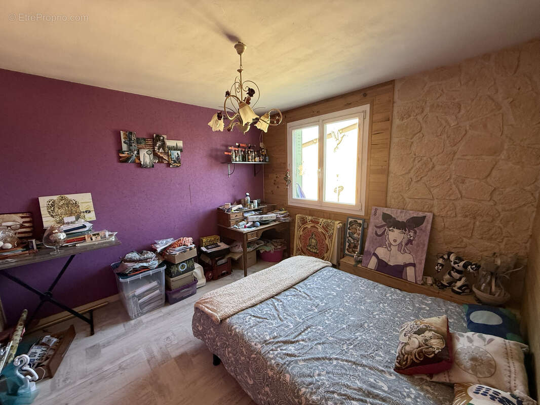 Maison à YZEURE