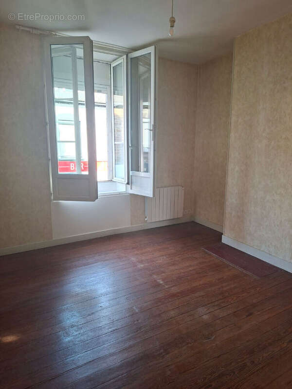 Appartement à RETIERS