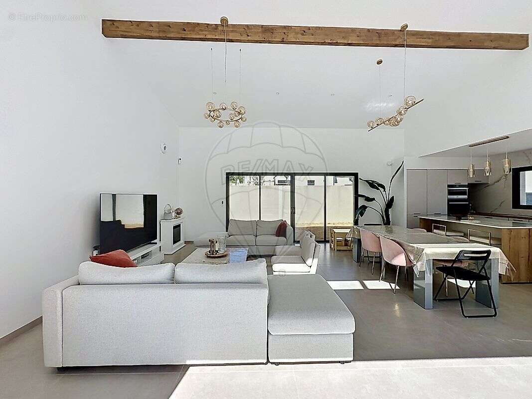 Maison à NIMES