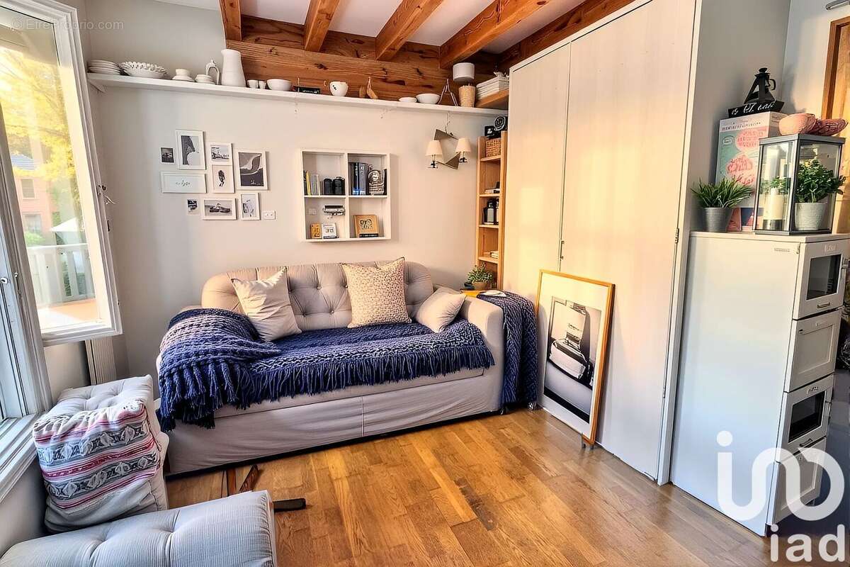 Photo 3 - Appartement à SURESNES