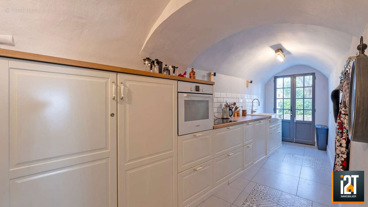 Maison à GARRIGUES-SAINTE-EULALIE