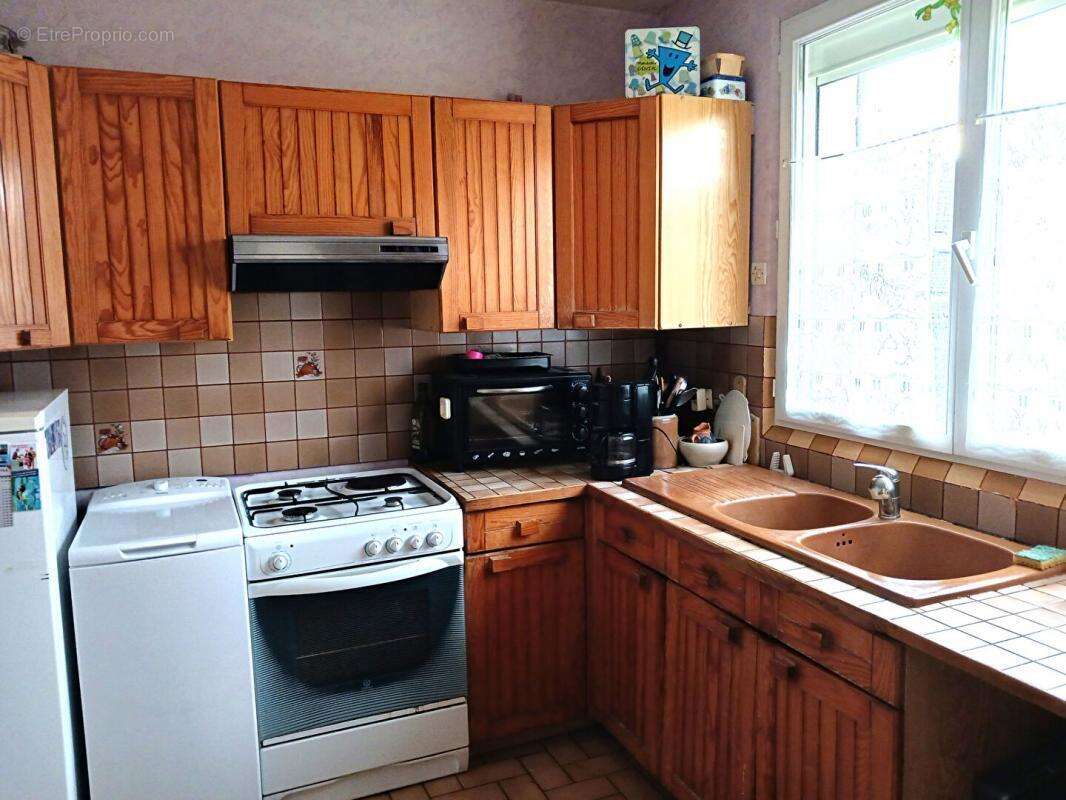 Maison à CONDE-SUR-SARTHE