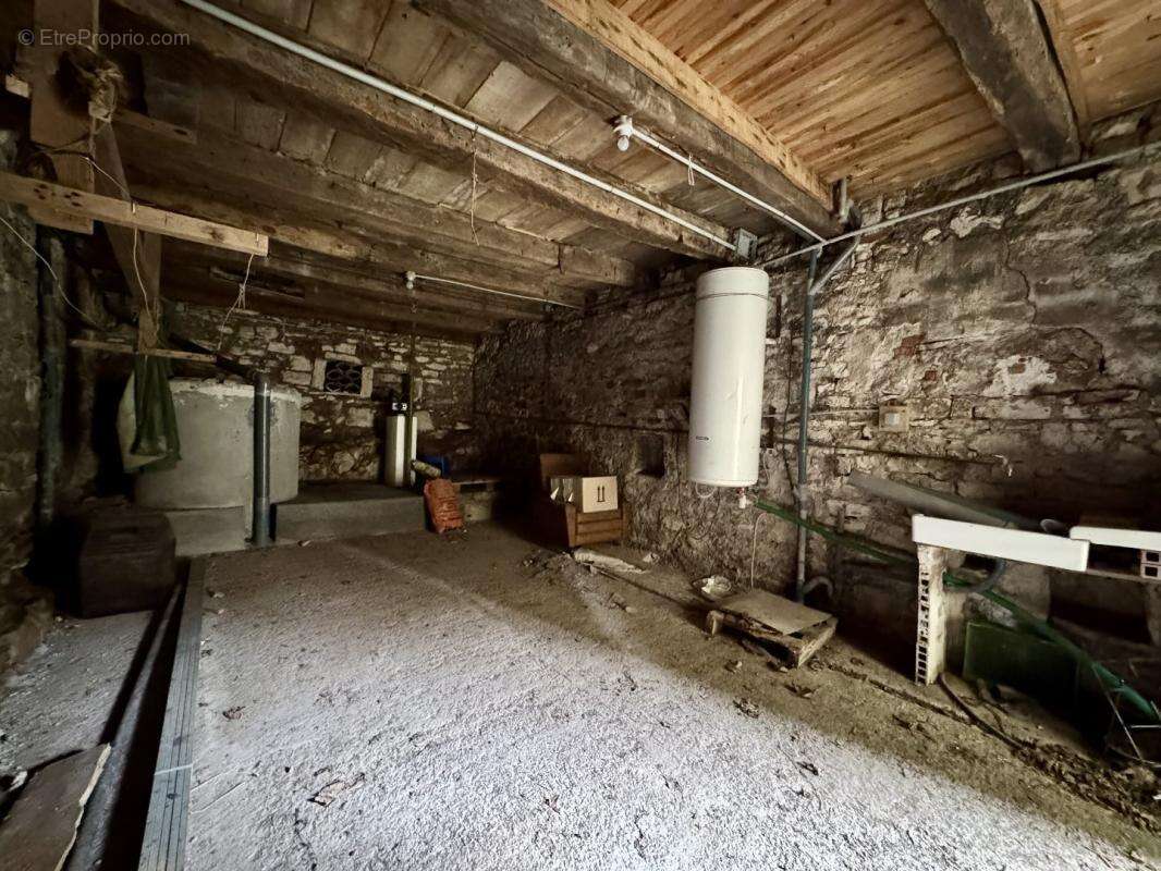 Maison à LARNAGOL