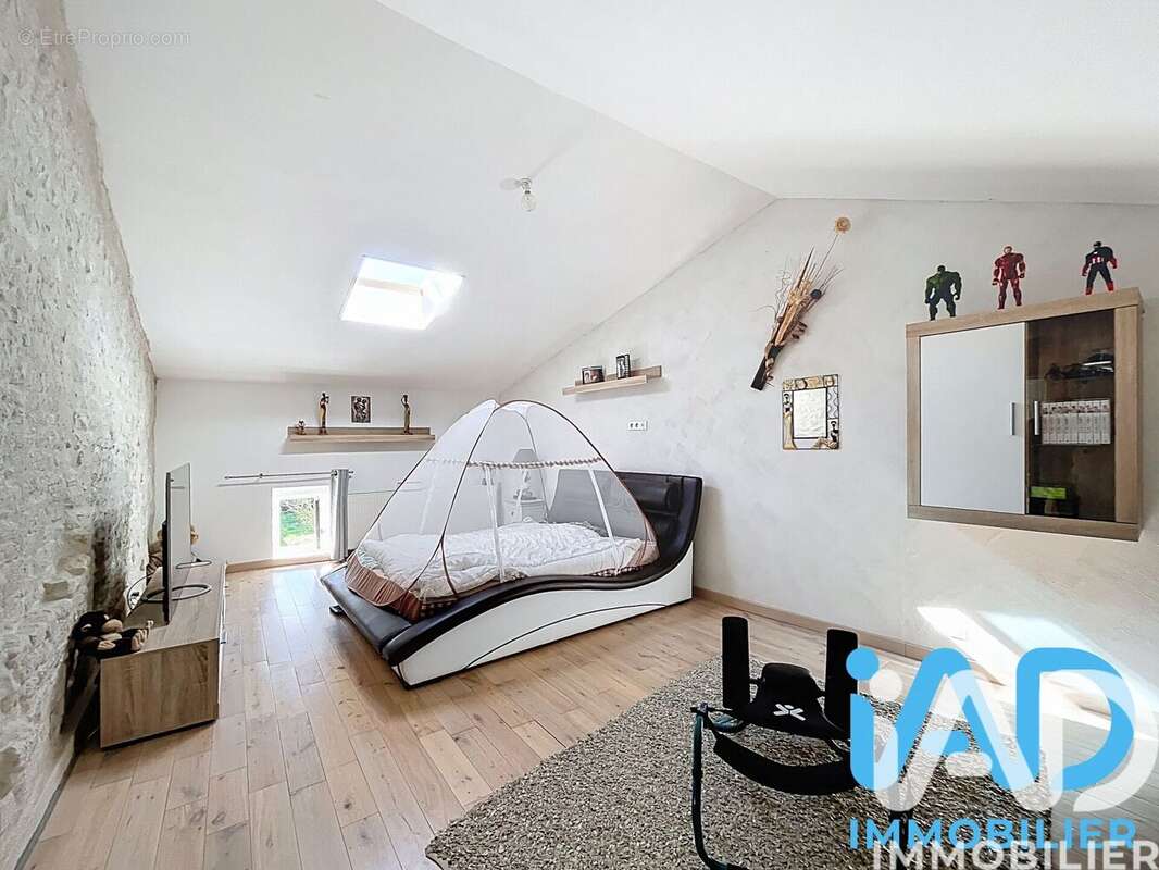 Photo 4 - Maison à ARDIN