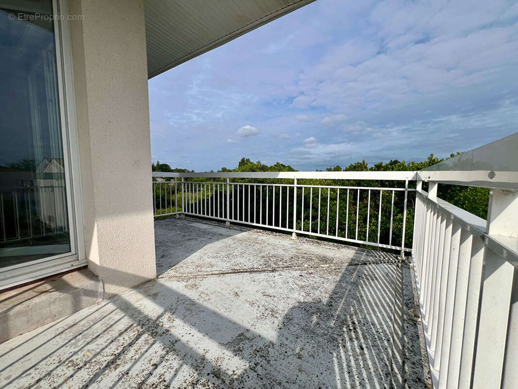 Appartement à BELIN-BELIET