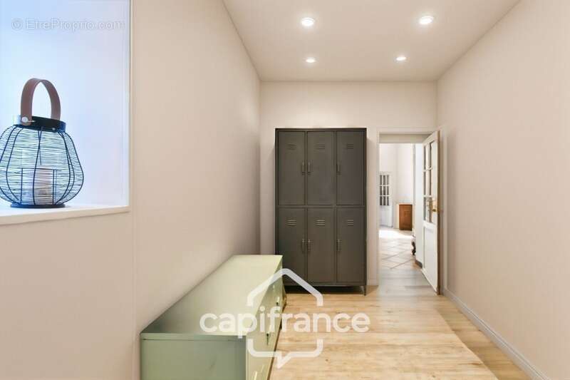 Maison à vendre 10 pièces BIGNAY (17), proche ST JEAN D'ANGELY et ses commerces, avec jardin, piscine et garage - photo 19