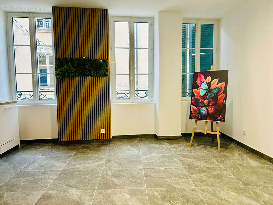 Appartement à PARAY-LE-MONIAL