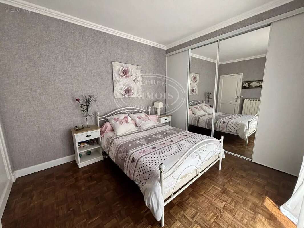 PUICHERIC - Maison de 195 m² env./ TERRAIN de 1411 m² - photo 8