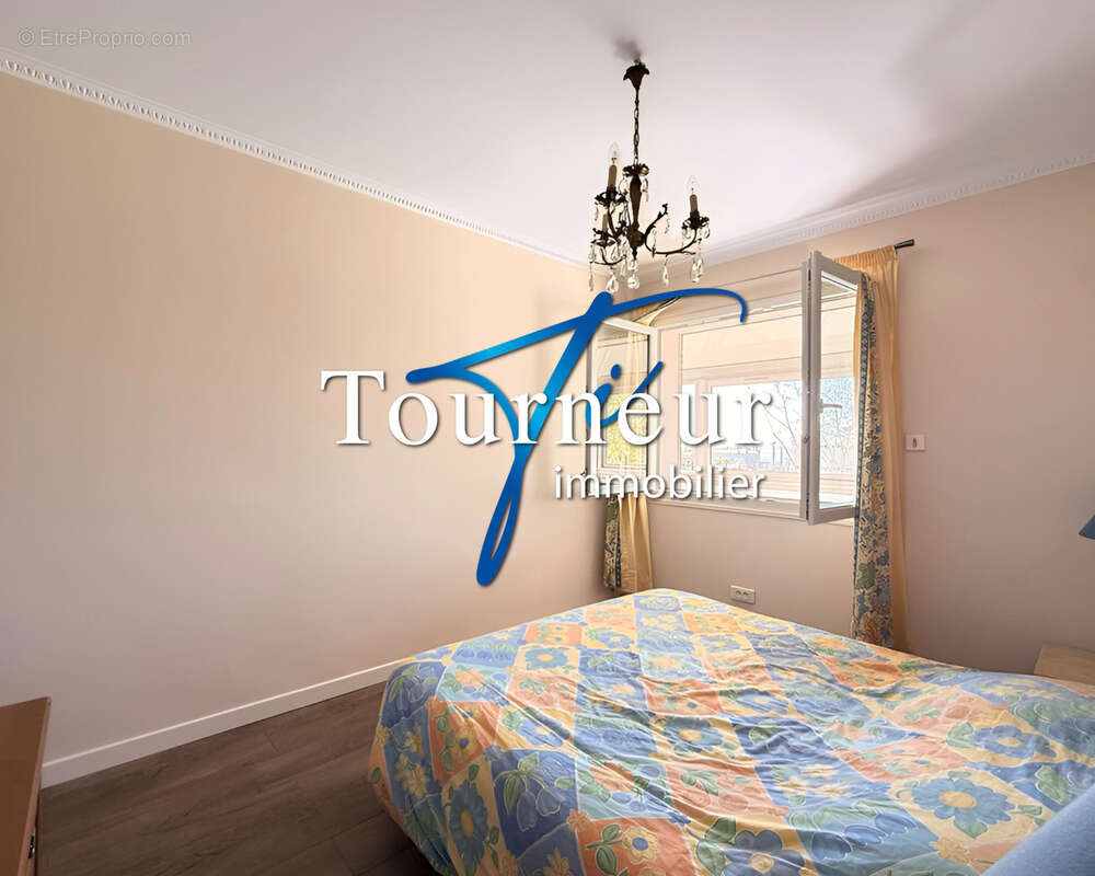 Appartement à SIX-FOURS-LES-PLAGES