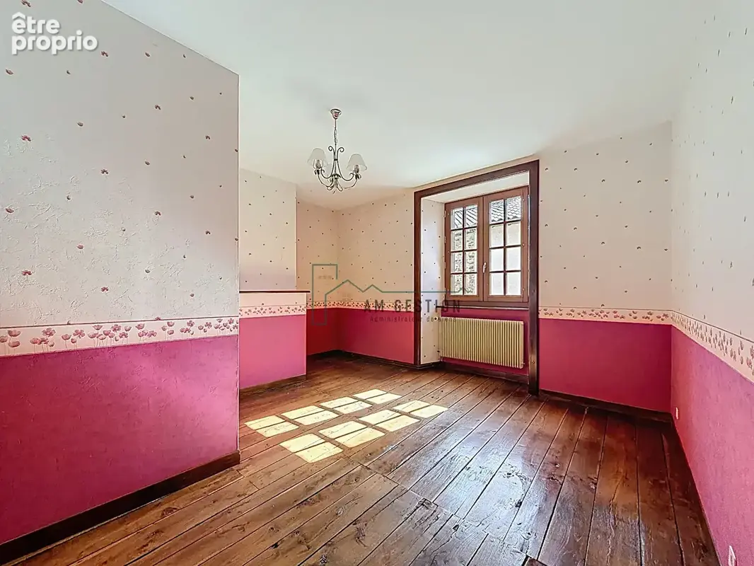 Maison de 1661, 3 chambres, sous-sol complet - photo 7