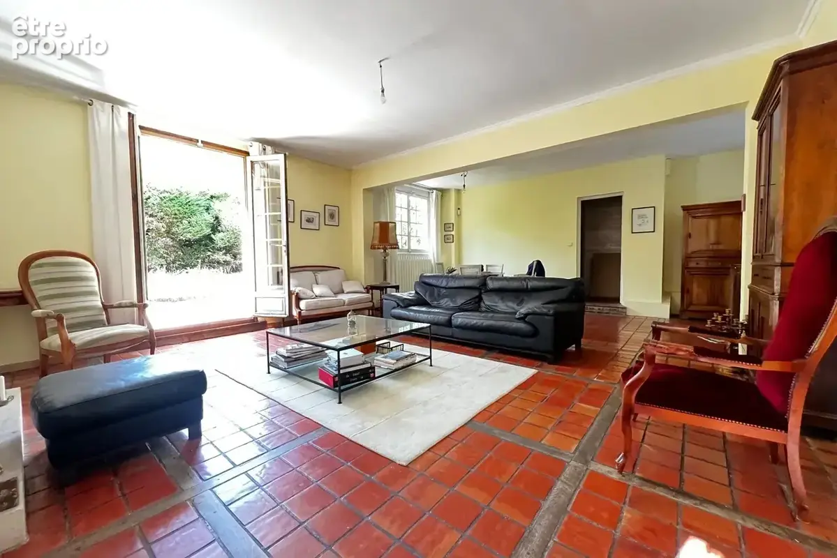 Maison 7 pièces 211 m² à vendre à Gagny (93220) - photo 3
