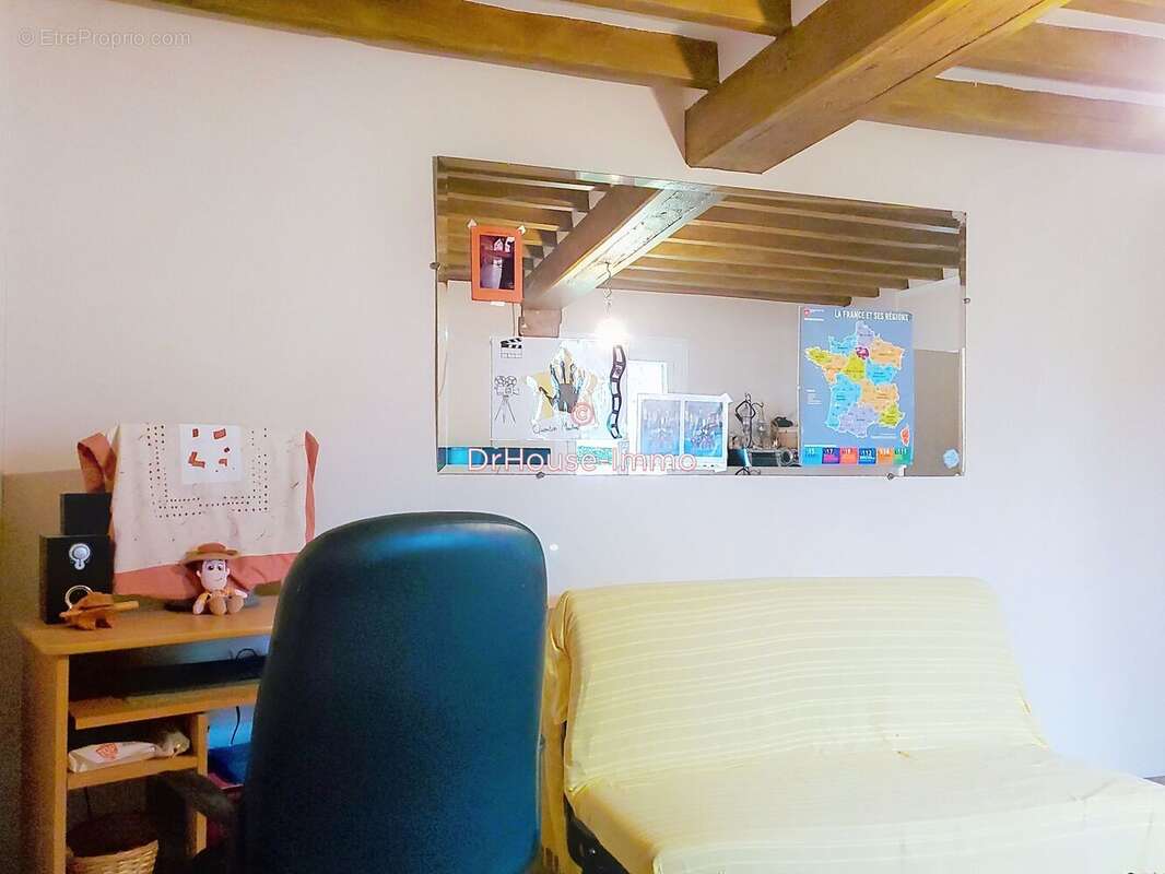 Maison à MONTIGNY-LE-CHARTIF