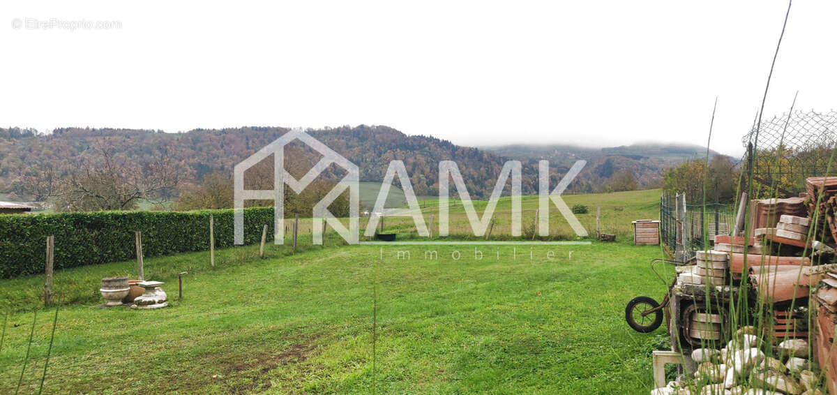 Maison à SAINT-GEOIRE-EN-VALDAINE