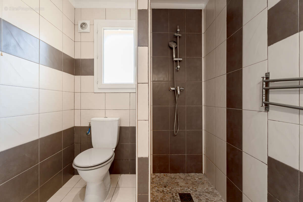 Appartement à PUGET-VILLE