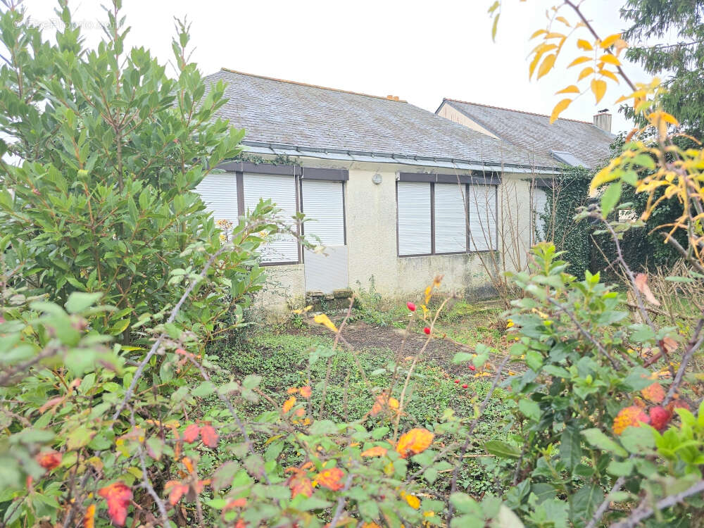 Maison à SAINTE-LUCE-SUR-LOIRE