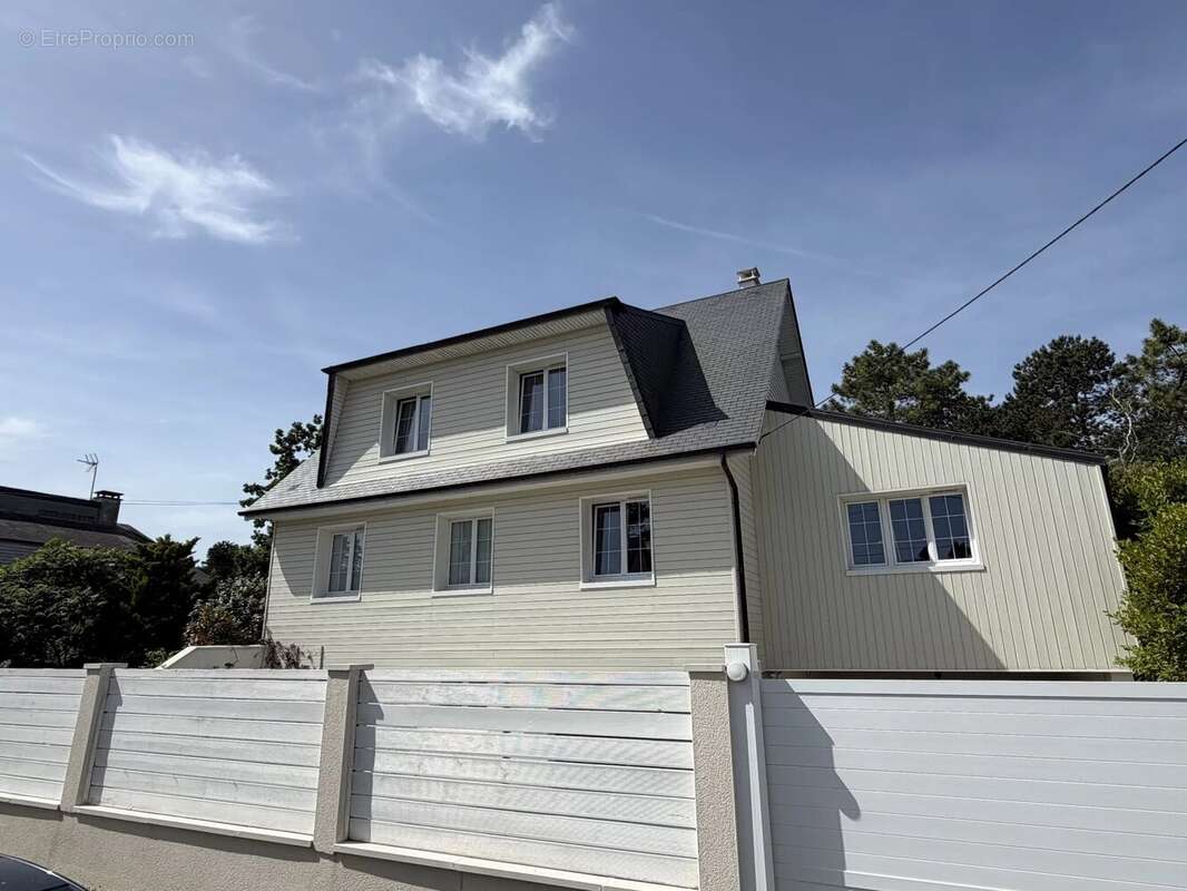 Maison à MERVILLE-FRANCEVILLE-PLAGE