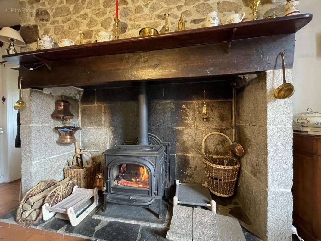 Maison à CAYROLS