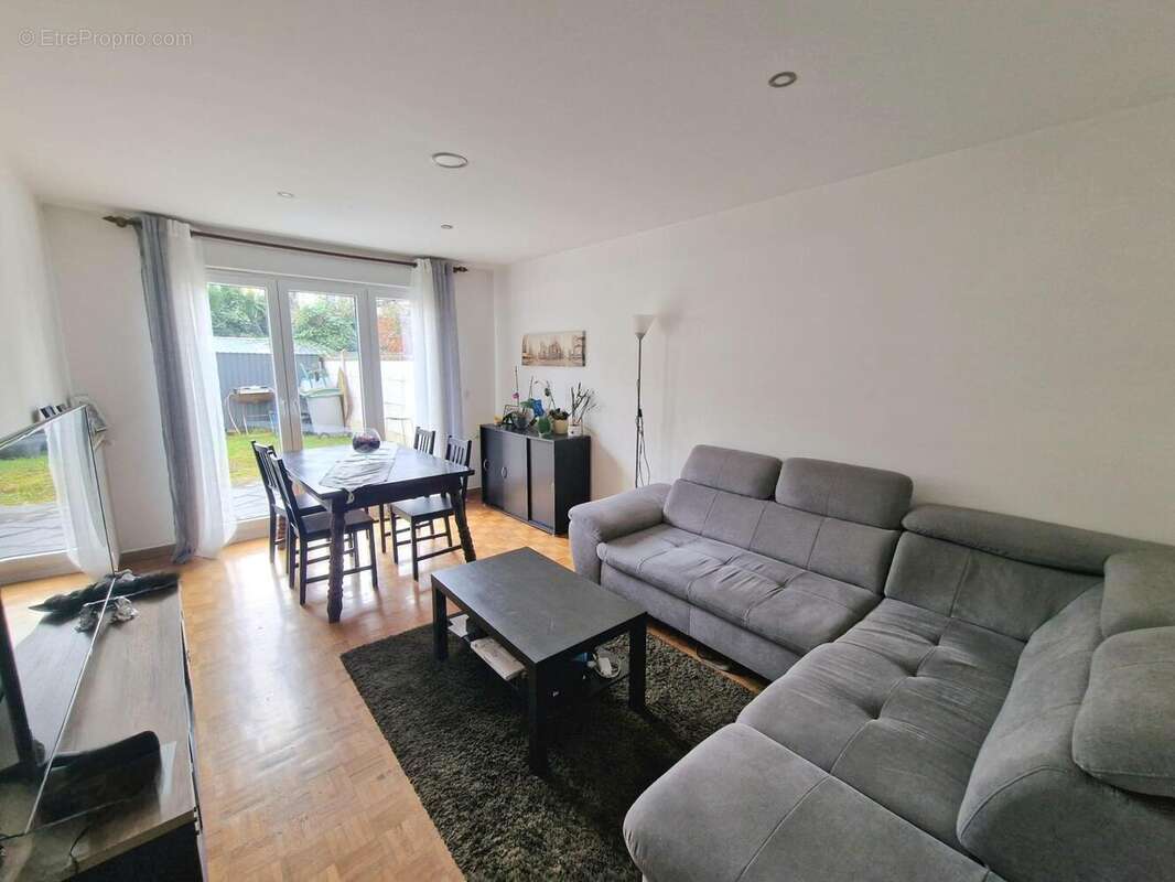 Photo 2 - Maison à MORANGIS