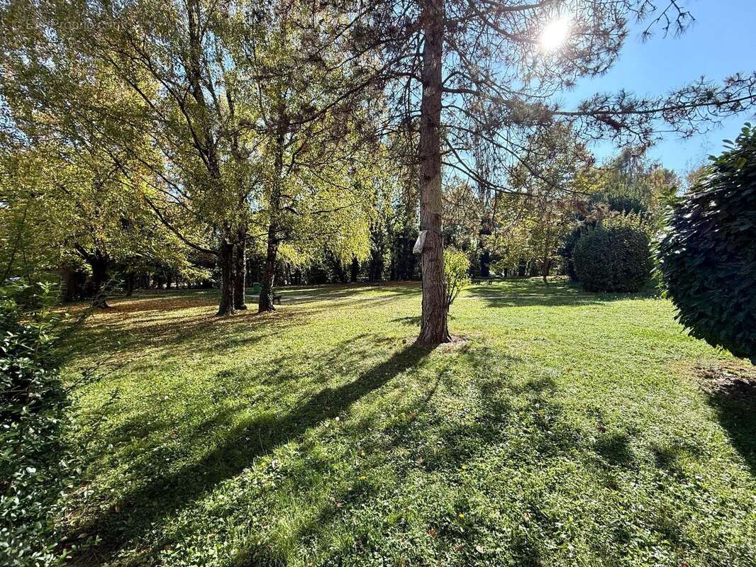 Appartement à MEYLAN