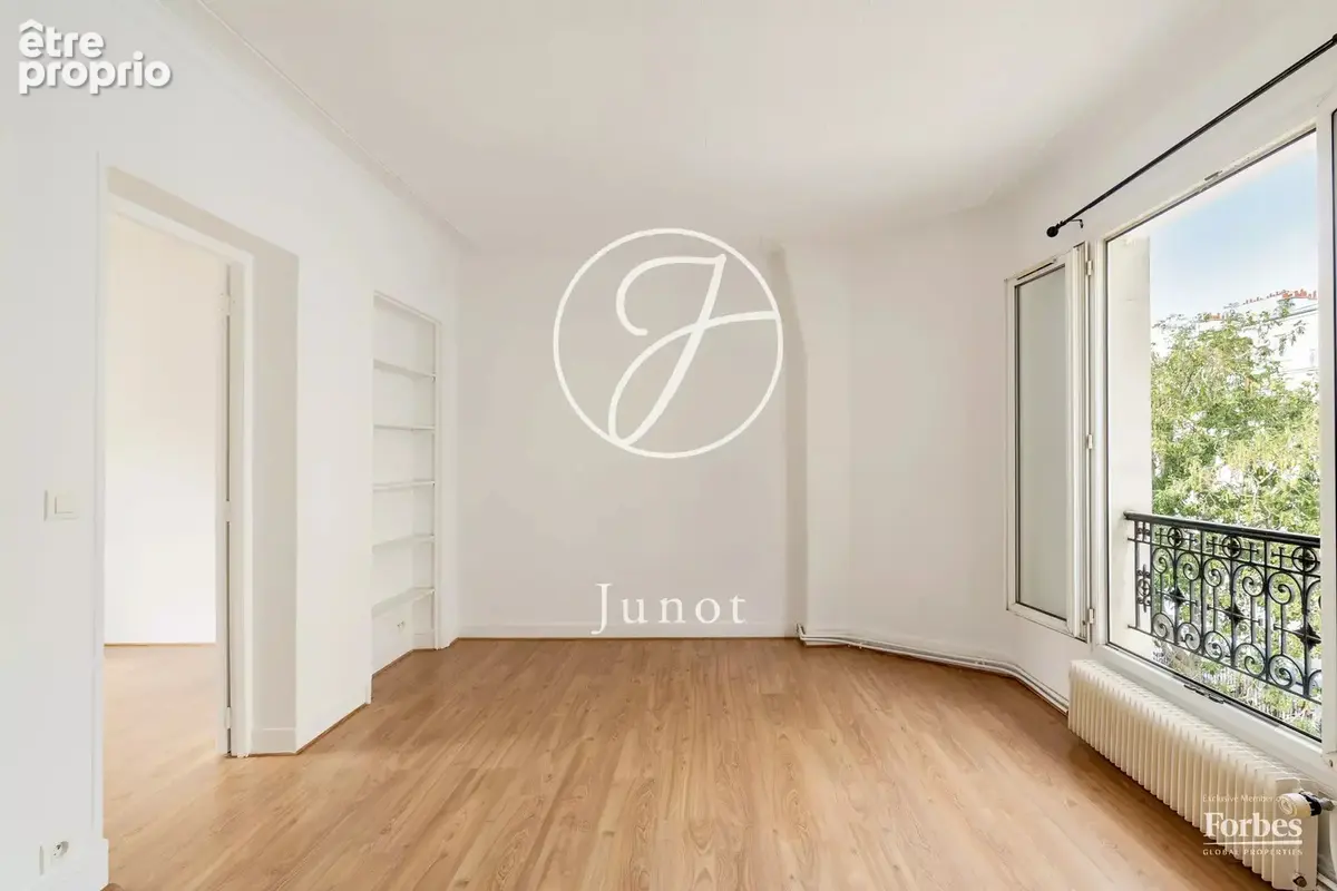 Paris 18e - JULES JOFFRIN / RUE DES CLOYS - Appartement  - 27,85m² Carrez - 2 pièces - Dernier étage - photo 6