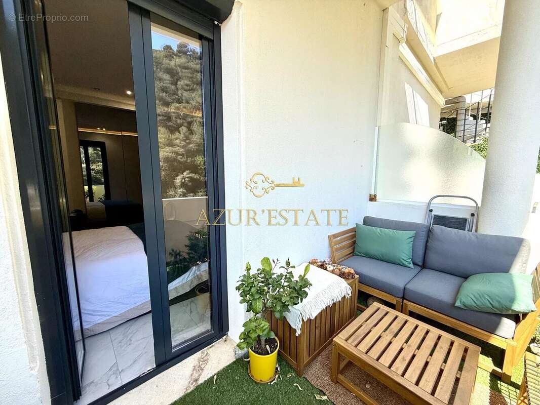 Appartement à ROQUEBRUNE-CAP-MARTIN