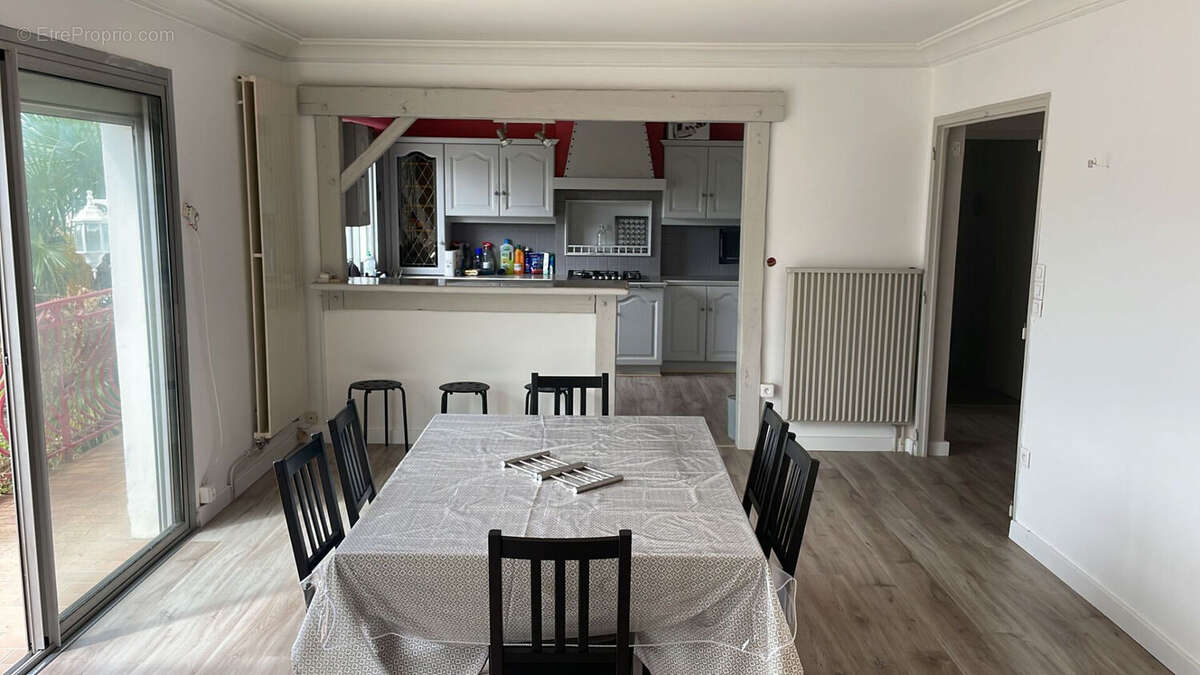 Appartement à IFS