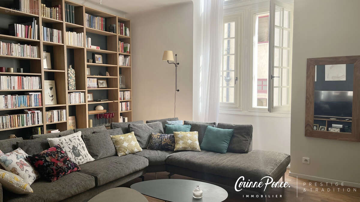 Appartement à NIMES