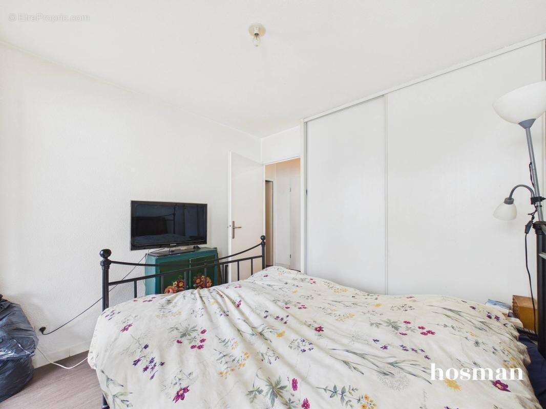 Appartement 3 pièces de 58,6 m² avec balcon et parking - Rue des Anciens Combattants d'Afrique, Bordeaux - photo 14