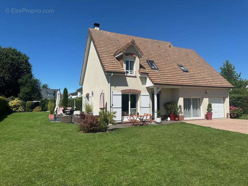 Maison à HENOUVILLE