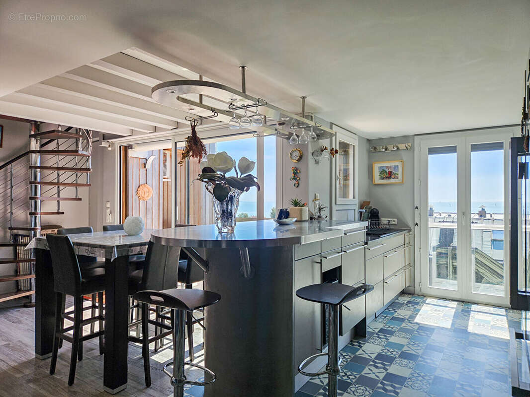 Appartement à LA ROCHELLE