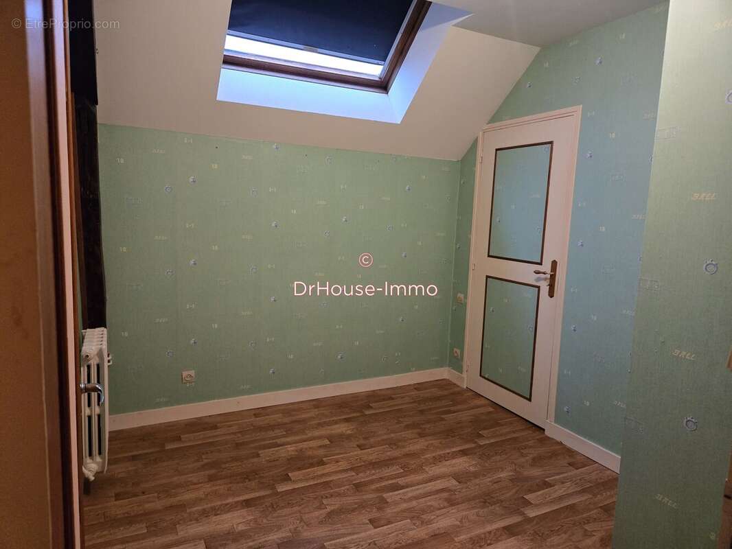 Maison à SCORBE-CLAIRVAUX