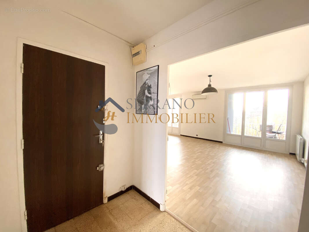 Appartement à TARASCON