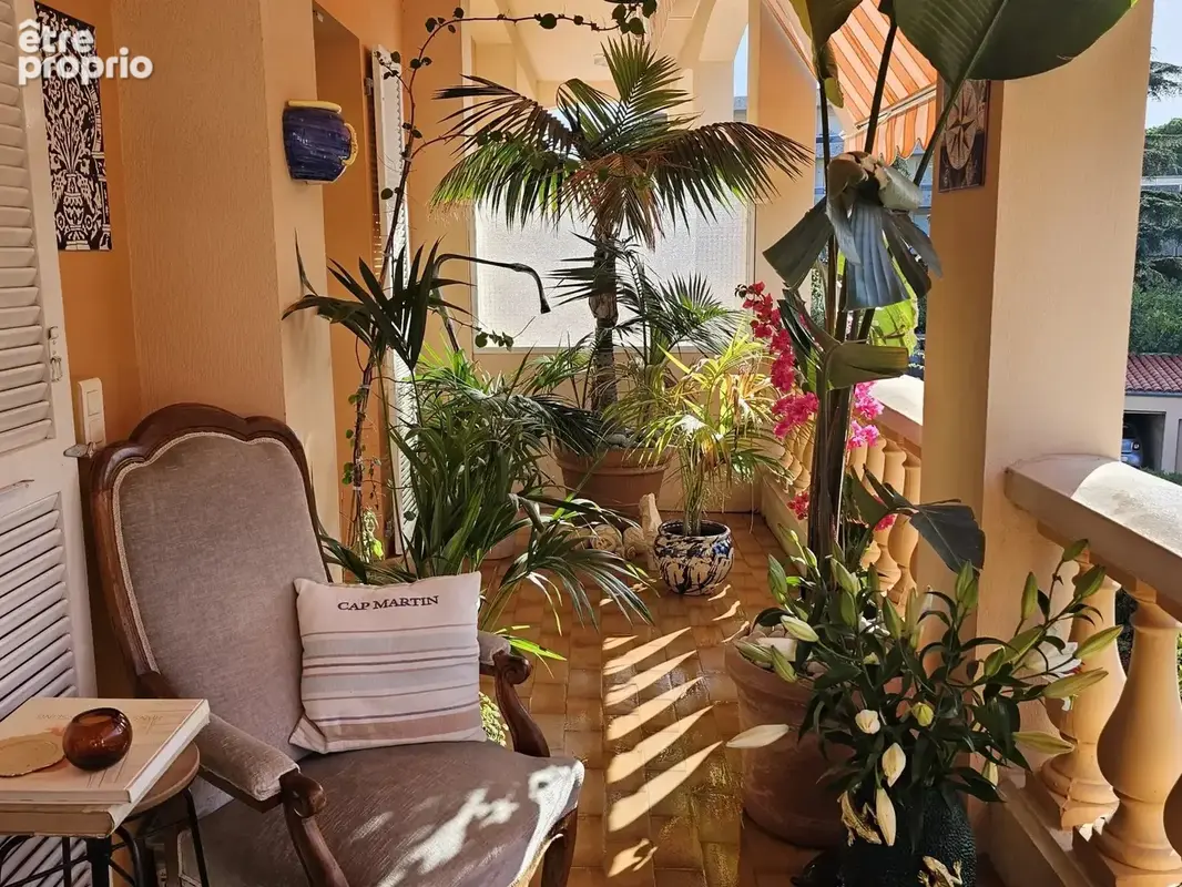 Roquebrune Cap Martin La Dragonnière  3 pièces avec jardin, garage,  piscine et vue mer - photo 16