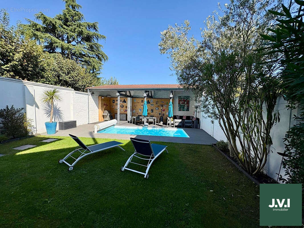 Maison à ENGHIEN-LES-BAINS