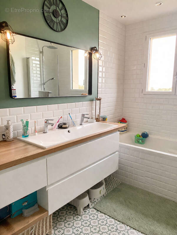 Maison à BOURNEVILLE