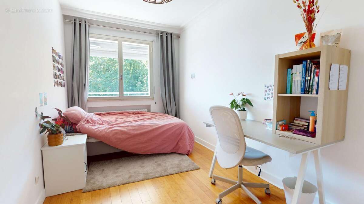 Appartement à LYON-5E