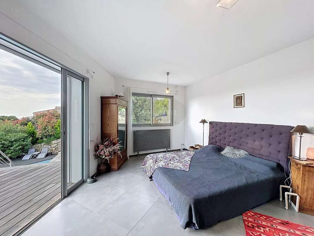 Maison à CAGNES-SUR-MER